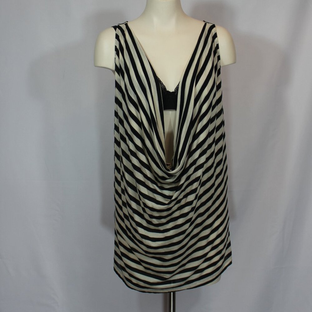 by Malene  Birger Top scope neck black white stripes sleeveless Medium